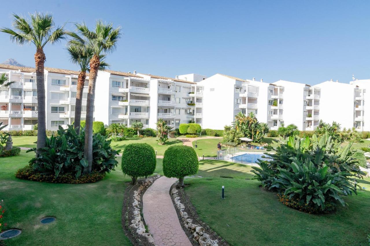 Pr45- Beach Front Apartment Puerto Banus Marbella Exteriör bild