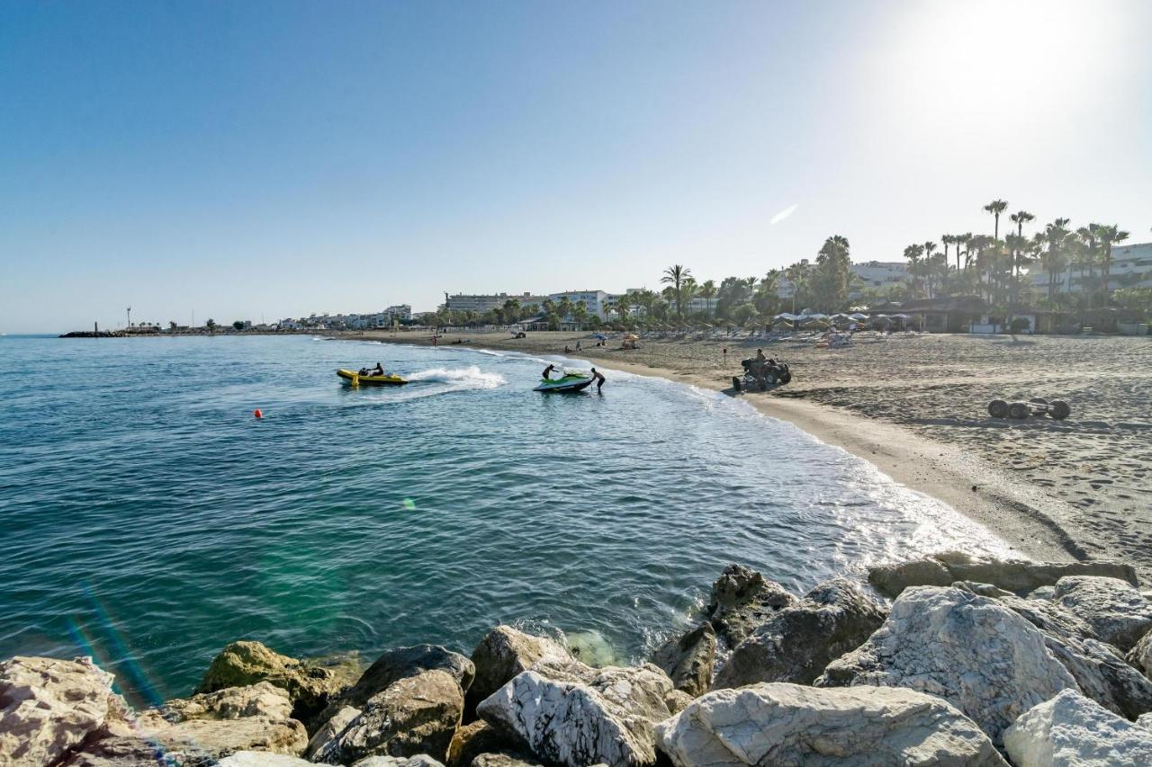 Pr45- Beach Front Apartment Puerto Banus Marbella Exteriör bild