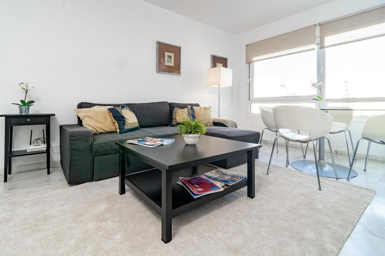 Pr45- Beach Front Apartment Puerto Banus Marbella Exteriör bild